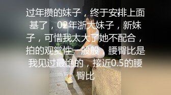 才艺美女高颜值精彩大秀直播，白丝制服情趣诱惑，精彩火辣激情艳舞，古筝弹奏跟狼友互动撩骚，精彩不要错过