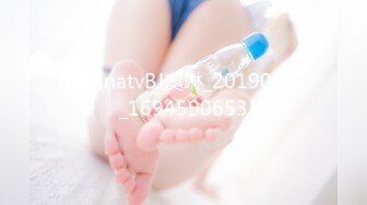  反差小骚货 淫乳女神下面有根棒棒糖JK魅惑小可爱，娇嫩小蜜穴被大鸡巴哥哥狠狠的捅